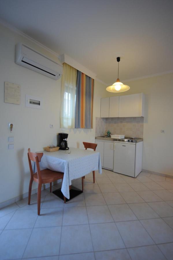 Golden View Studios Lindos  Ngoại thất bức ảnh
