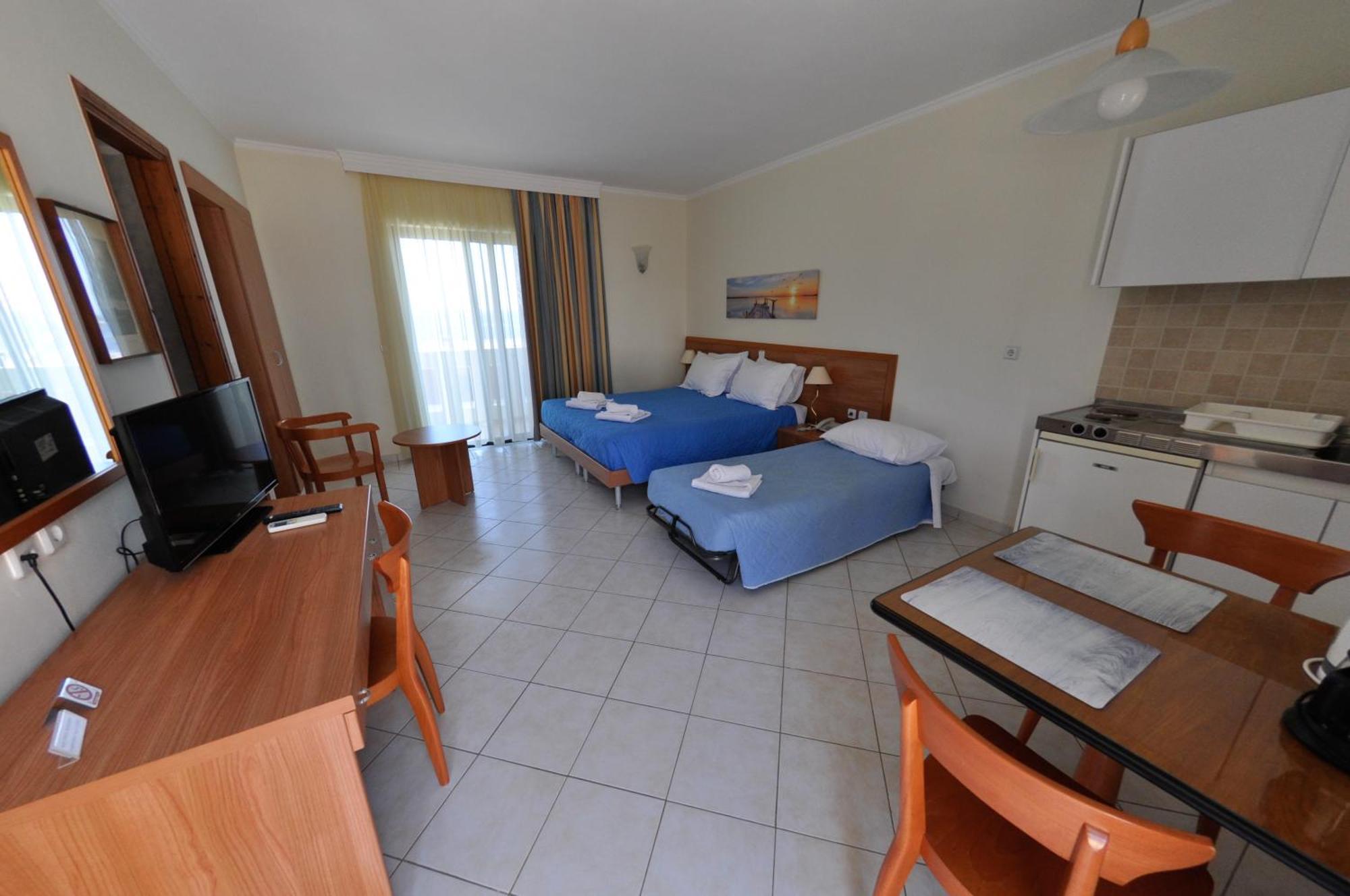 Golden View Studios Lindos  Ngoại thất bức ảnh